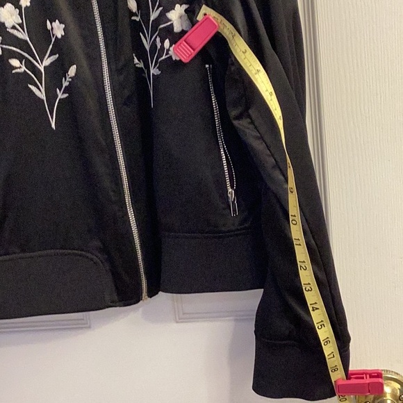 Ana new approach jacket.  Size X-Large.  With embroidery - Picture 5 of 7